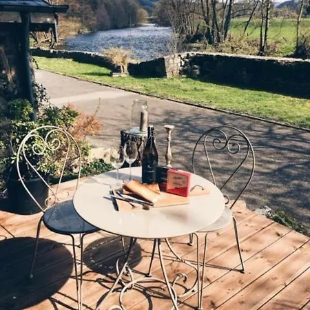 Bed & Breakfast Castle Roc Hotton