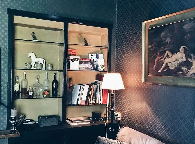 Castle Roc Bed & Breakfast Hotton